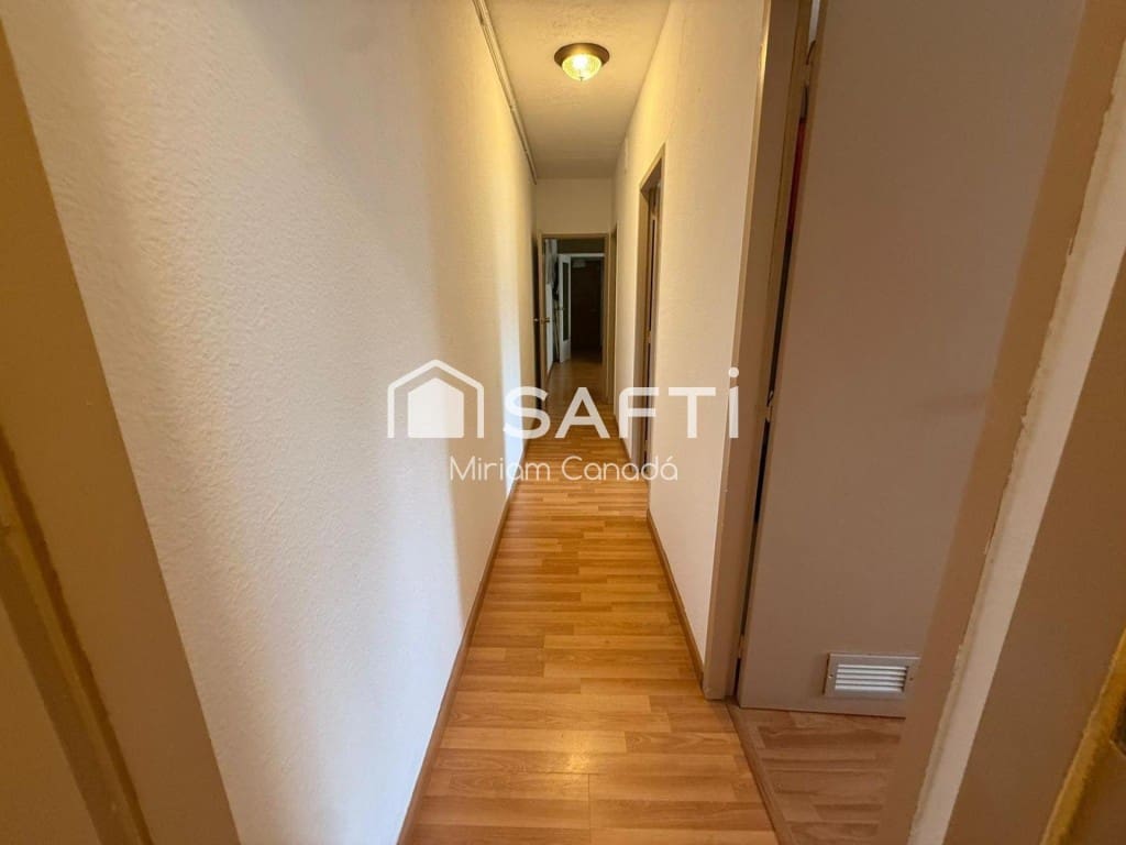 3 soverom Leilighet til salgs i Badia del Valles - € 179 999 (Ref: 9518773)