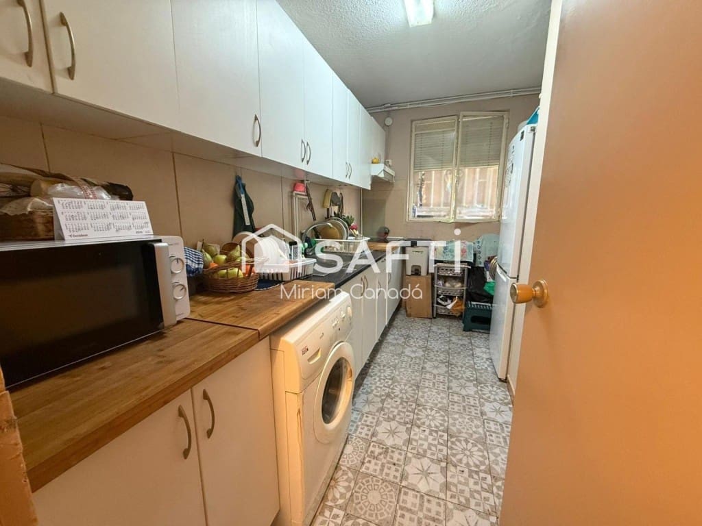 3 soverom Leilighet til salgs i Badia del Valles - € 179 999 (Ref: 9518773)