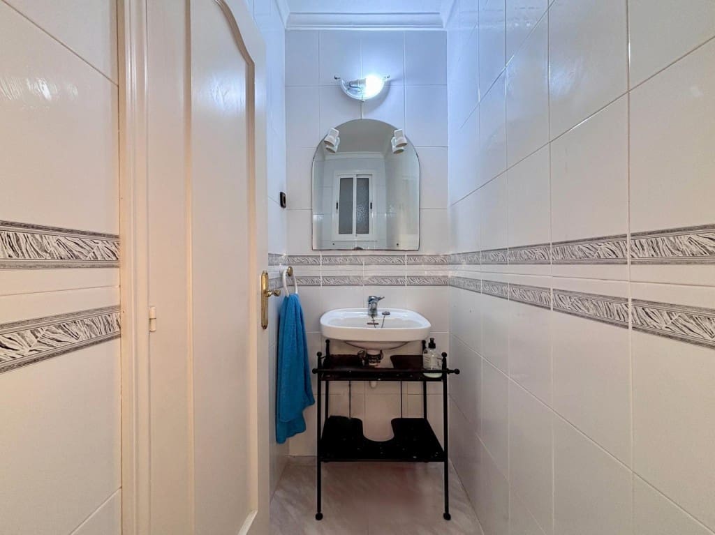 Adosado de 5 habitaciones en Sitges en venta con piscina - 495.000 € (Ref: 9518775)