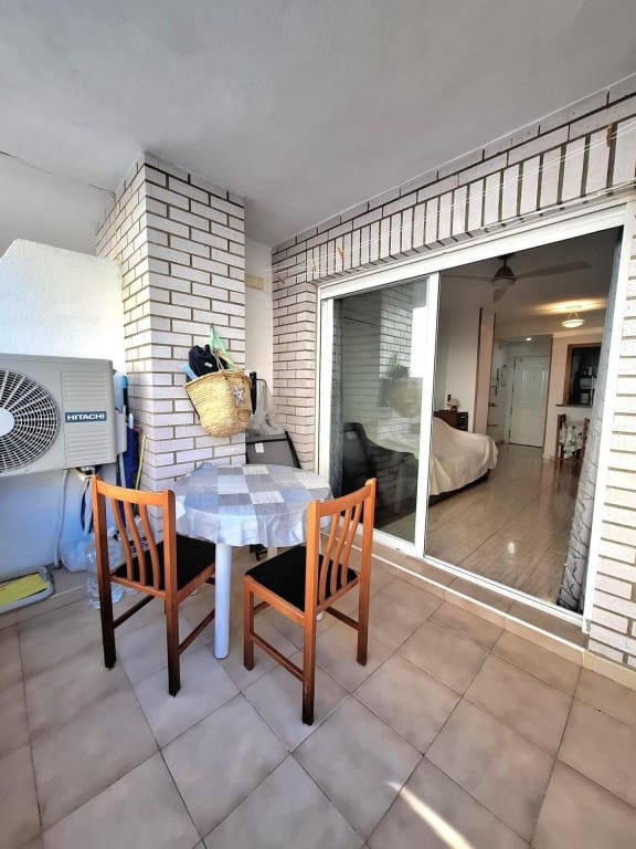 2 bedroom Apartment for sale in Oropesa  with pool garage - € 135,000 (Ref: 9518779)