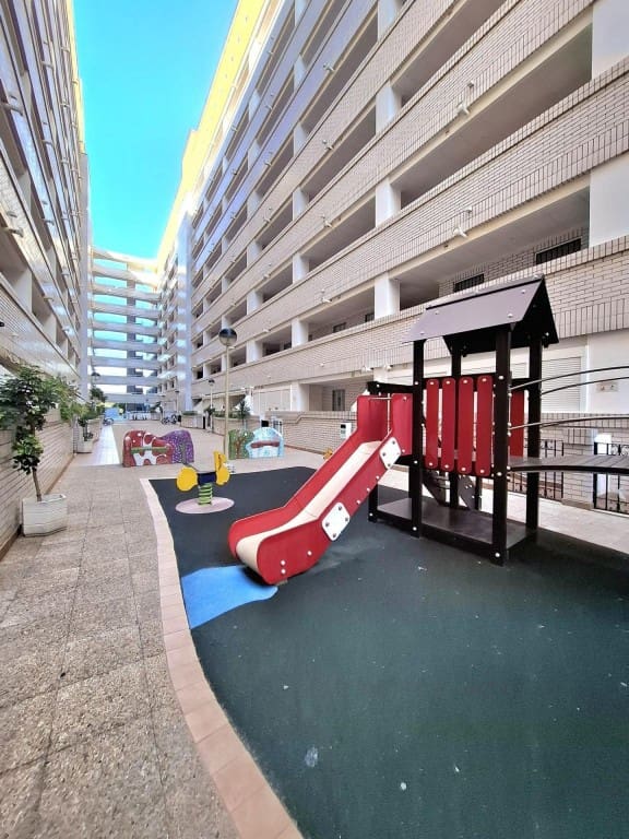 2 bedroom Apartment for sale in Oropesa  with pool garage - € 135,000 (Ref: 9518779)