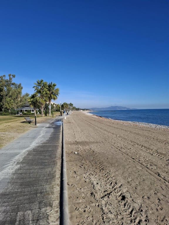 2 bedroom Apartment for sale in Oropesa  with pool garage - € 135,000 (Ref: 9518779)