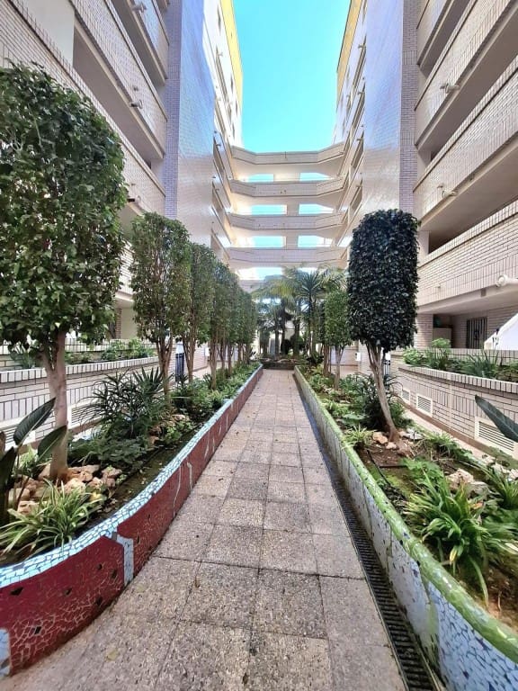 2 bedroom Apartment for sale in Oropesa  with pool garage - € 135,000 (Ref: 9518779)