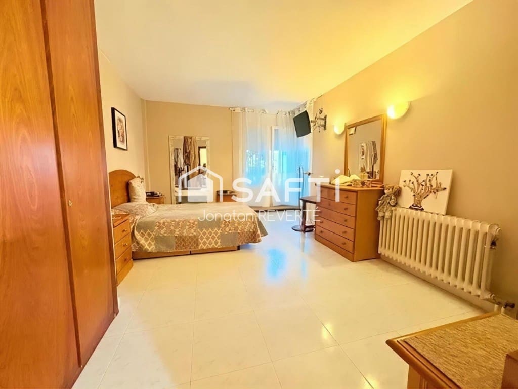 4 soveværelse Rækkehus til salg i Teia - € 595.000 (Ref: 9518780)