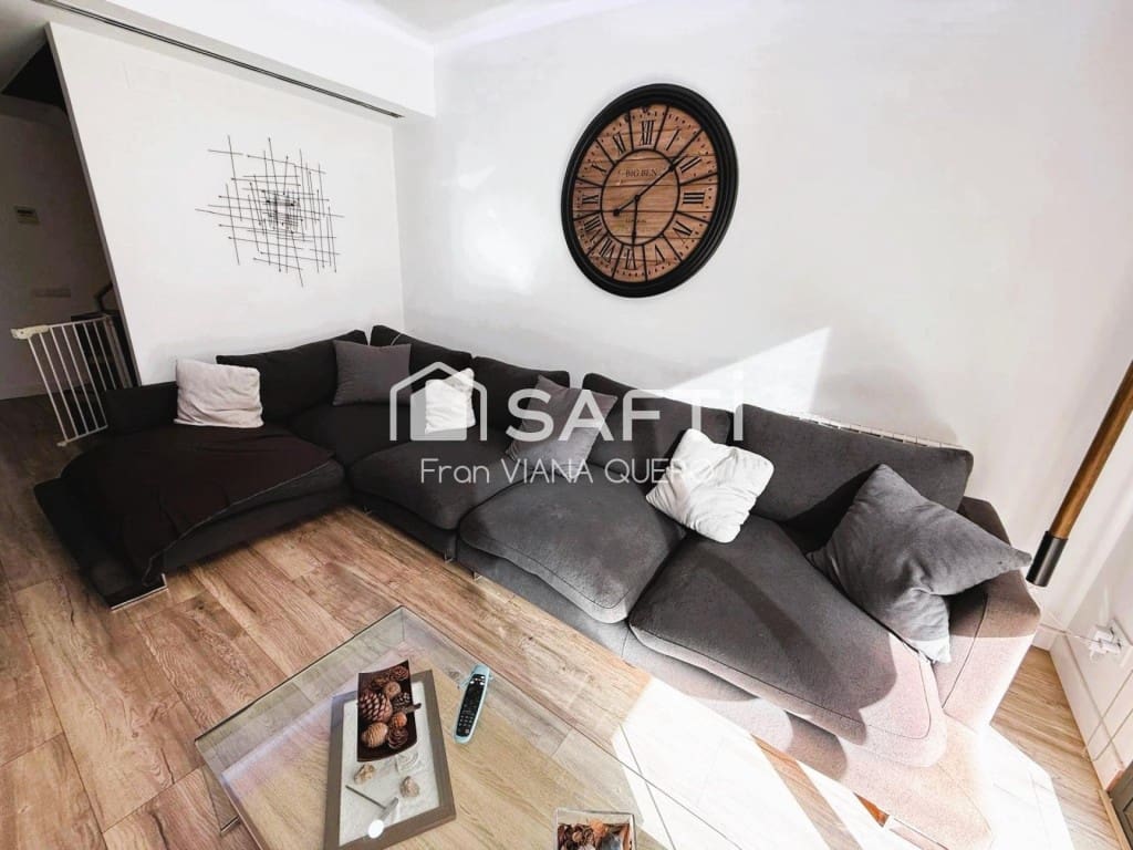 4 soveværelse Villa til salg i Sant Andreu de Llavaneres med garage - € 615.000 (Ref: 9524122)