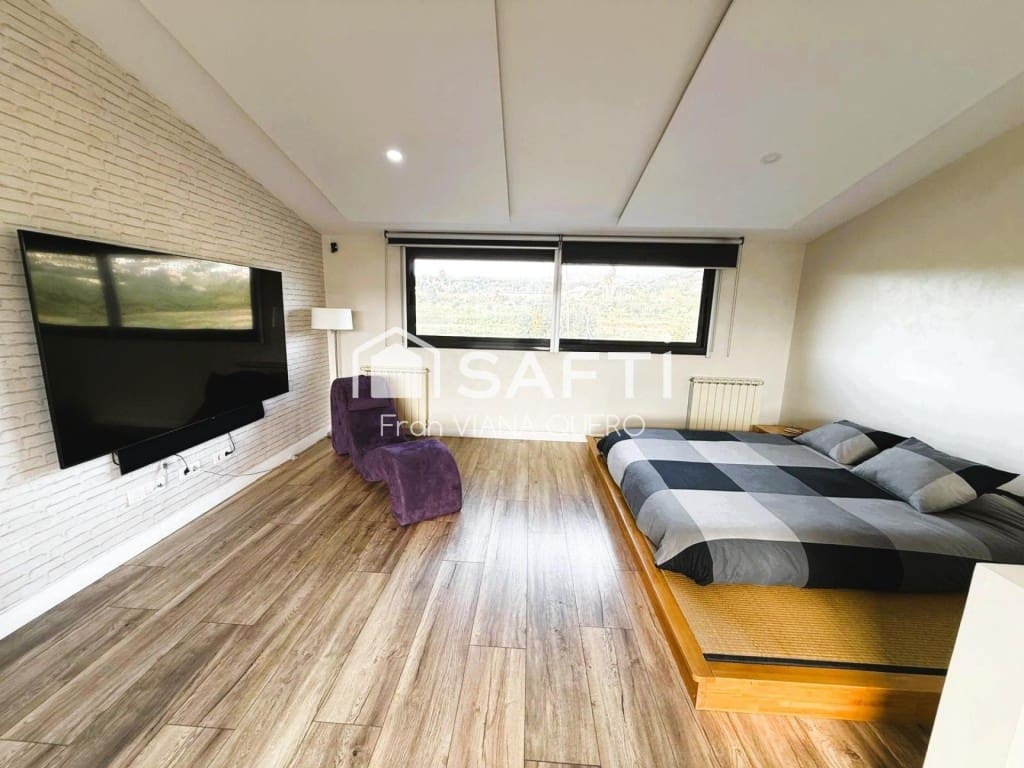 4 soveværelse Villa til salg i Sant Andreu de Llavaneres med garage - € 615.000 (Ref: 9524122)