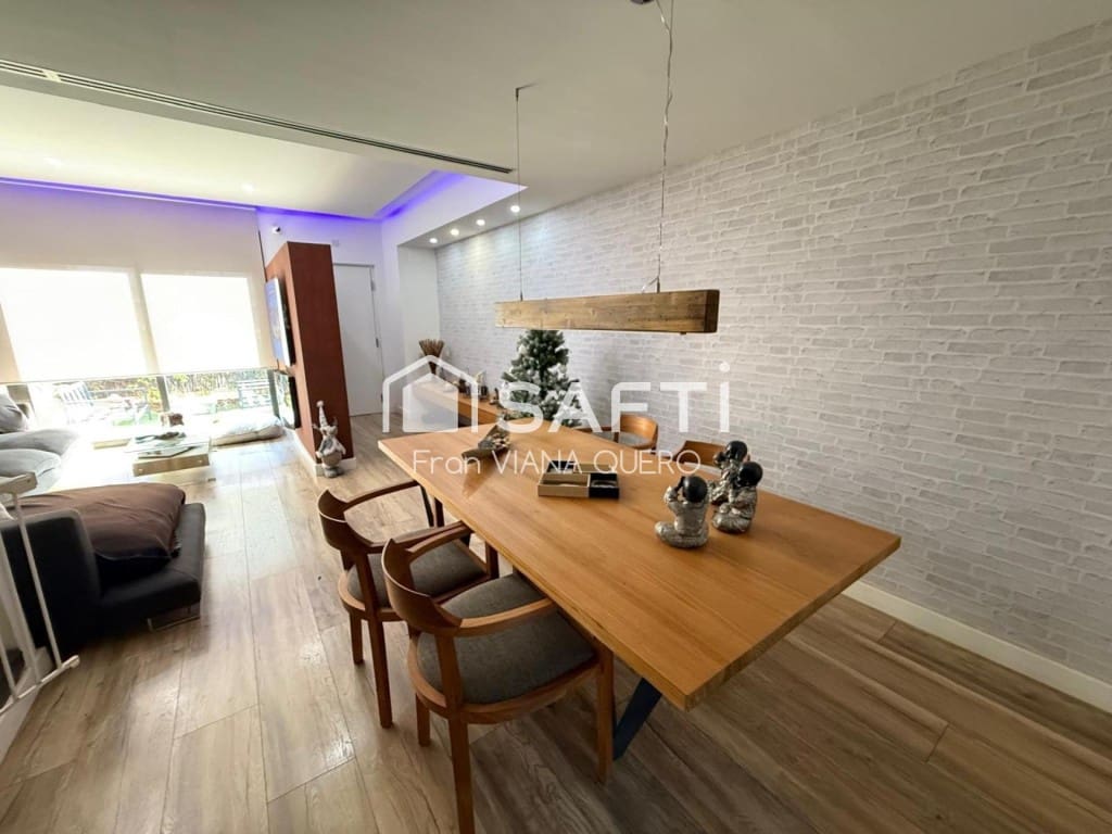 4 soveværelse Villa til salg i Sant Andreu de Llavaneres med garage - € 615.000 (Ref: 9524122)