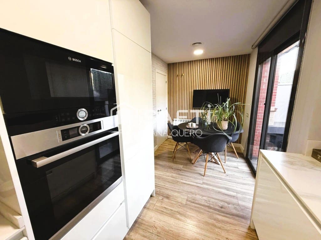 4 soveværelse Villa til salg i Sant Andreu de Llavaneres med garage - € 615.000 (Ref: 9524122)