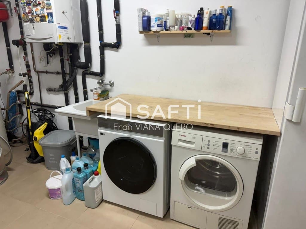 4 soveværelse Villa til salg i Sant Andreu de Llavaneres med garage - € 615.000 (Ref: 9524122)