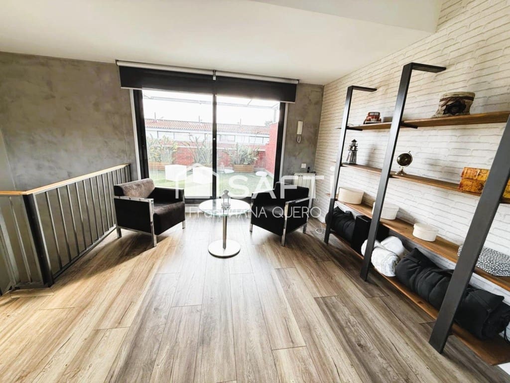 4 soveværelse Villa til salg i Sant Andreu de Llavaneres med garage - € 615.000 (Ref: 9524122)