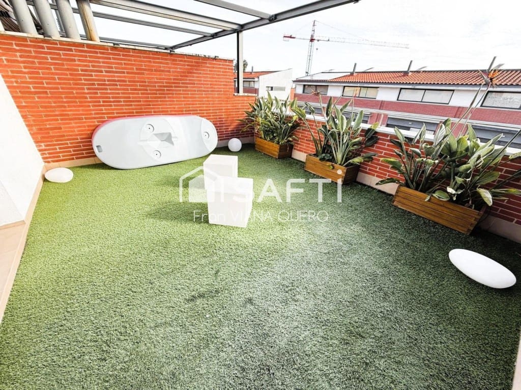 4 soveværelse Villa til salg i Sant Andreu de Llavaneres med garage - € 615.000 (Ref: 9524122)