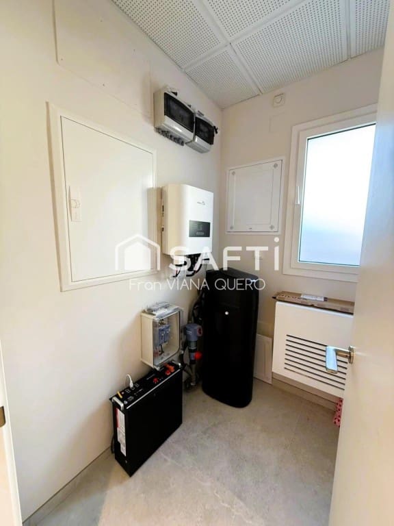 3 bedroom Villa for sale in Pineda de Mar with pool garage - € 679,000 (Ref: 9524123)