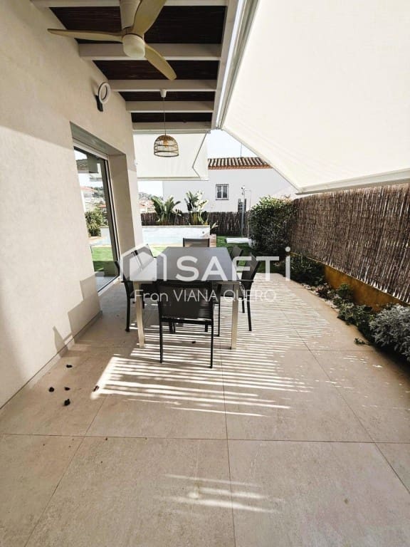 3 bedroom Villa for sale in Pineda de Mar with pool garage - € 679,000 (Ref: 9524123)