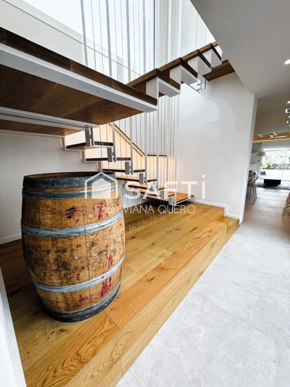 3 bedroom Villa for sale in Pineda de Mar with pool garage - € 679,000 (Ref: 9524123)