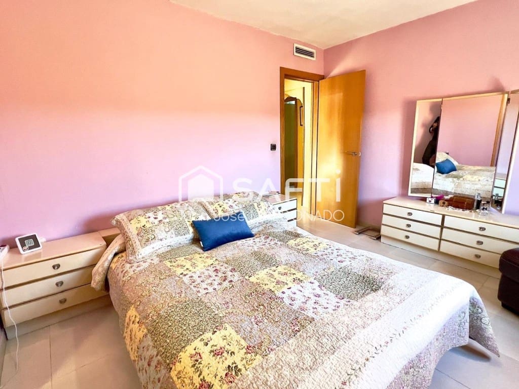 3 bedroom Villa for sale in Benicarlo - € 198,000 (Ref: 9524125)