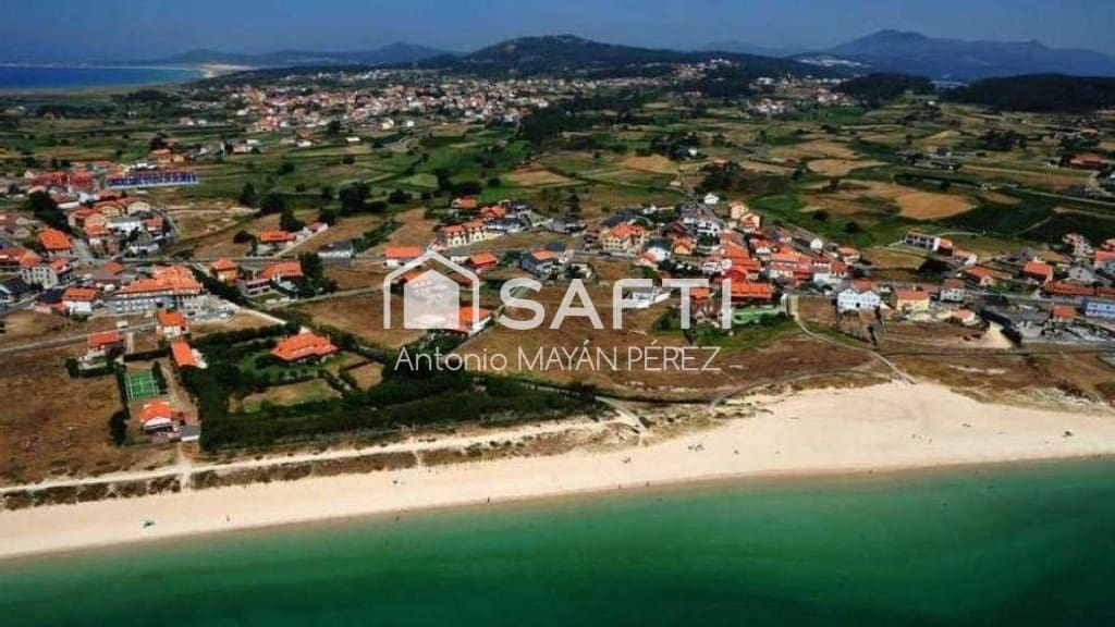 3 soveværelse Villa til salg i Ribeira med garage - € 300.000 (Ref: 9524129)