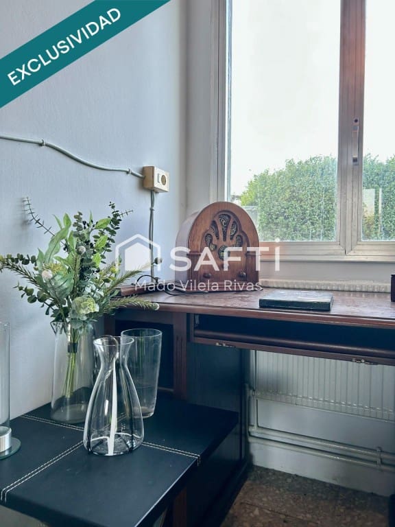 7 soveværelse Villa til salg i Ames med garage - € 245.000 (Ref: 9524131)