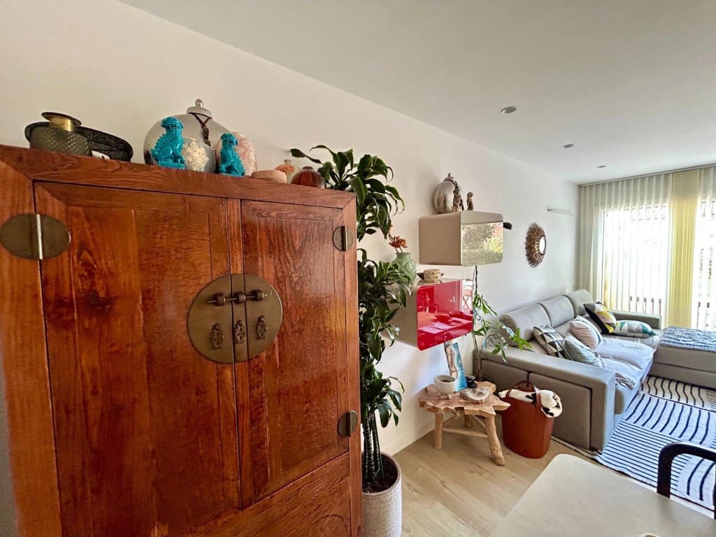 4 quarto Moradia em Banda para venda em Ames com piscina - 372 000 € (Ref: 9524132)