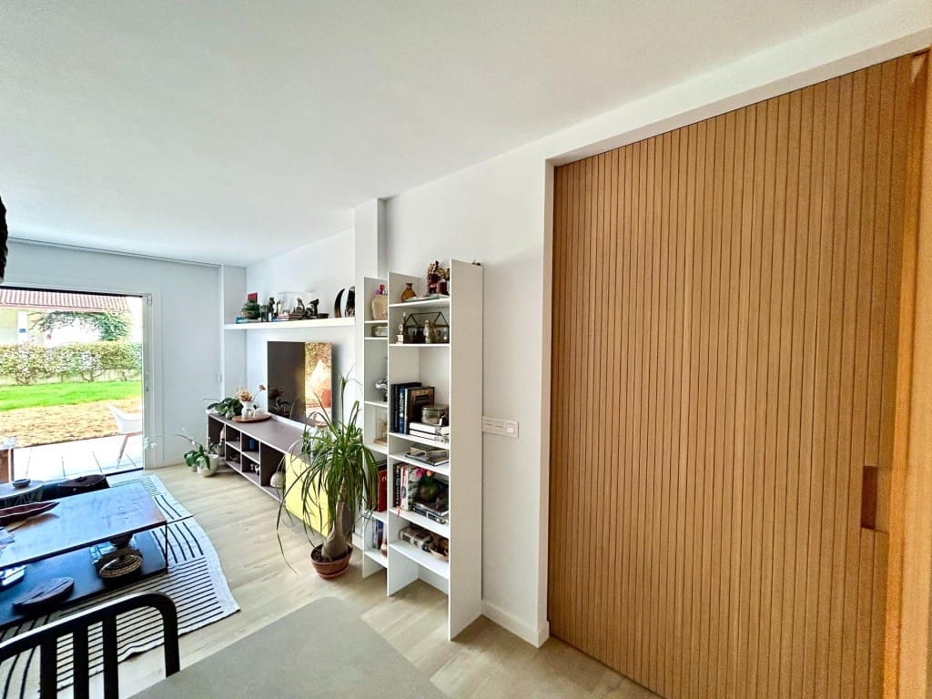 4 quarto Moradia em Banda para venda em Ames com piscina - 372 000 € (Ref: 9524132)