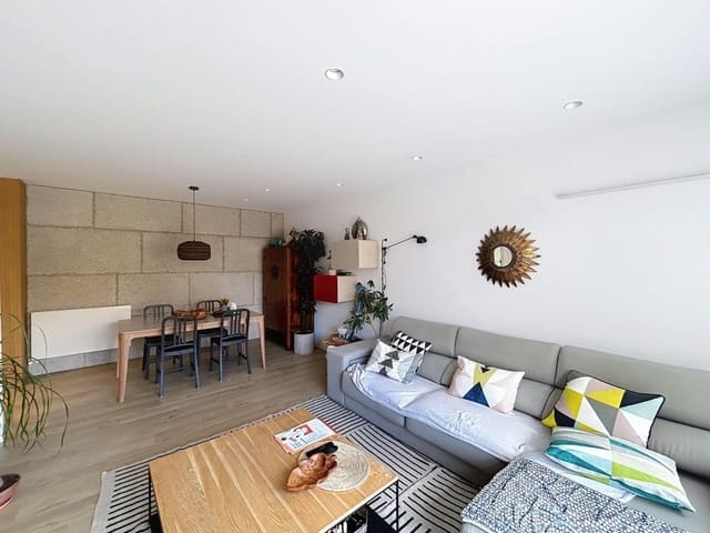 4 quarto Moradia em Banda para venda em Ames com piscina - 372 000 € (Ref: 9524132)