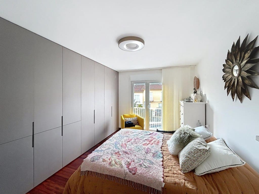 4 quarto Moradia em Banda para venda em Ames com piscina - 372 000 € (Ref: 9524132)