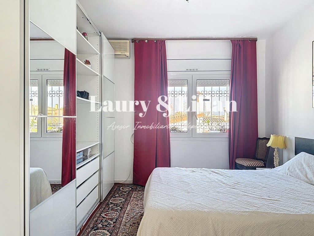 4 soverom Villa til salgs i Empuriabrava med svømmebasseng garasje - € 625 000 (Ref: 9524134)