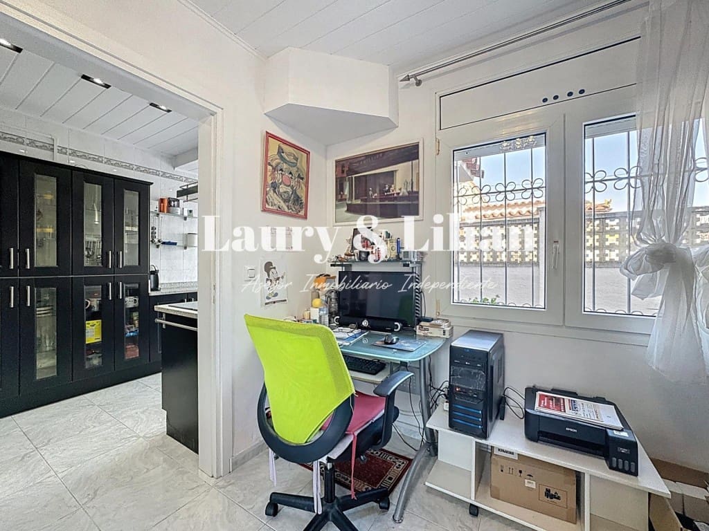 4 soverom Villa til salgs i Empuriabrava med svømmebasseng garasje - € 625 000 (Ref: 9524134)