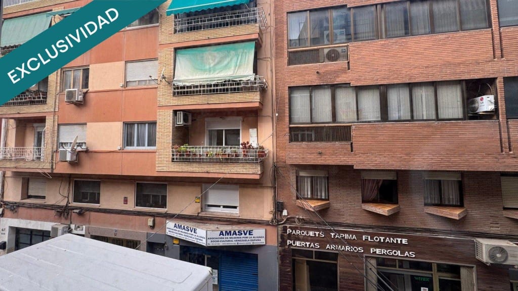 3 bedroom Apartment for sale in Alicante / Alacant city - € 159,000 (Ref: 9524137)