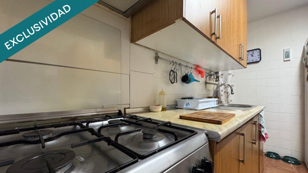 3 bedroom Apartment for sale in Alicante / Alacant city - € 159,000 (Ref: 9524137)