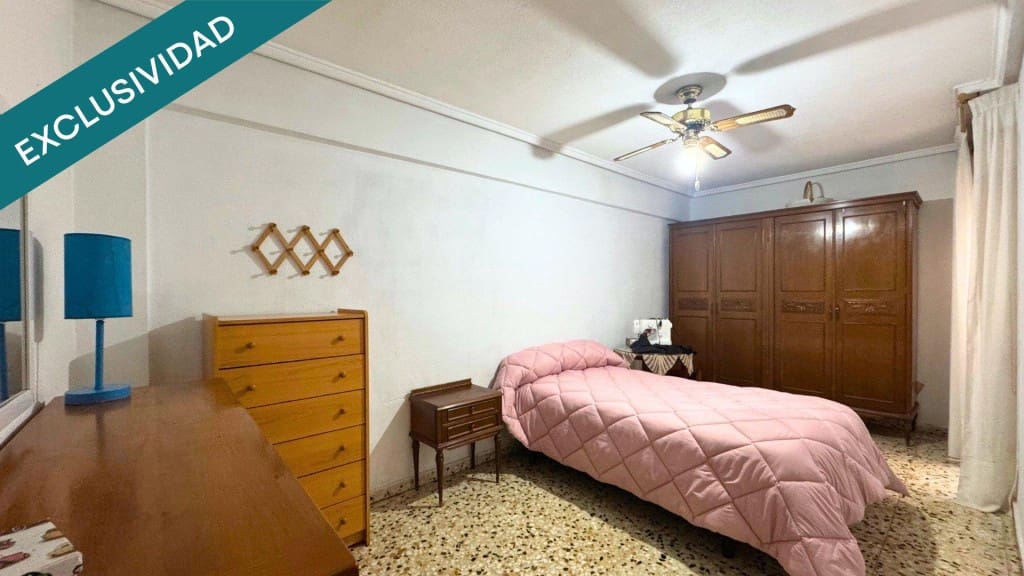 3 bedroom Apartment for sale in Alicante / Alacant city - € 159,000 (Ref: 9524137)