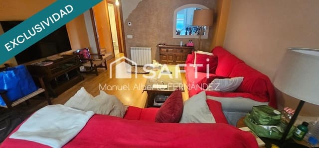 4 soveværelse Rækkehus til salg i Sant Hilari Sacalm med garage - € 298.000 (Ref: 9527553)