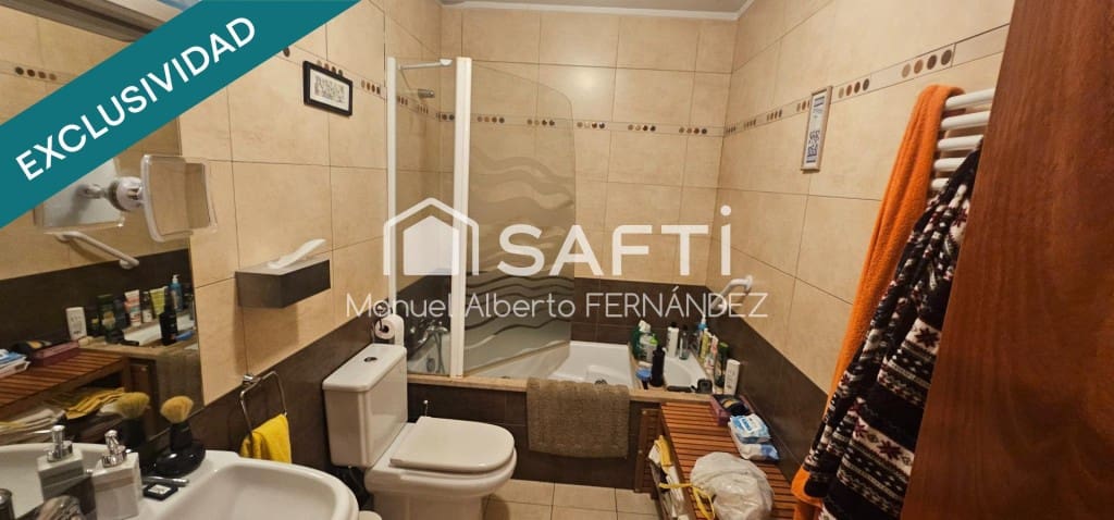 4 soveværelse Rækkehus til salg i Sant Hilari Sacalm med garage - € 298.000 (Ref: 9527553)