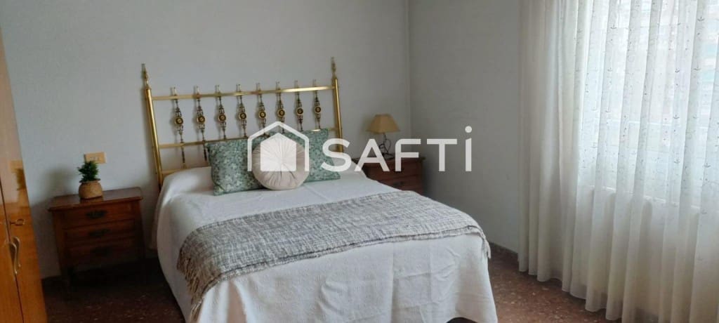 4 slaapkamer Appartement te koop in Valencia stad - € 389.000 (Ref: 9527557)