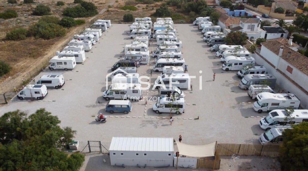 Finca/Casa Rural de 4 habitaciones en Barbate en venta - 3.000.000 € (Ref: 9527560)