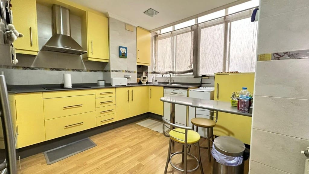 Apartamento de 3 habitaciones en Almoradí en venta - 130.000 € (Ref: 9530605)