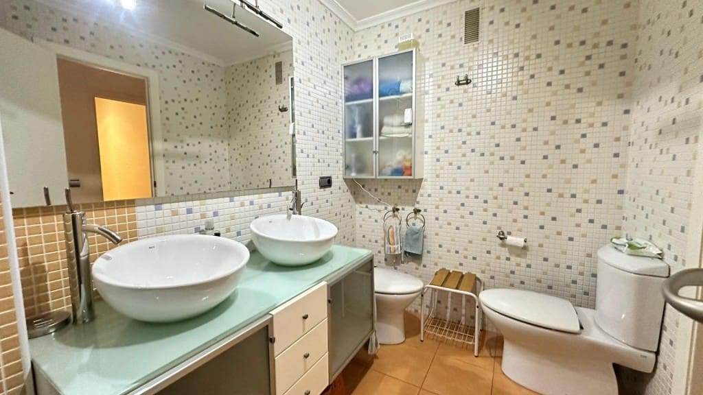 Apartamento de 3 habitaciones en Almoradí en venta - 130.000 € (Ref: 9530605)