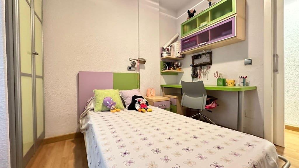 Apartamento de 3 habitaciones en Almoradí en venta - 130.000 € (Ref: 9530605)