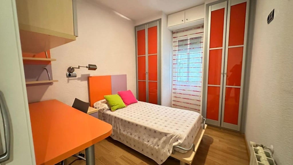 Apartamento de 3 habitaciones en Almoradí en venta - 130.000 € (Ref: 9530605)