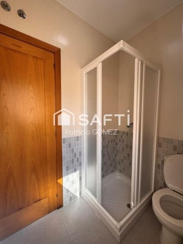 4 bedroom Terraced Villa for sale in Vilagarcía de Arousa with garage - € 395,000 (Ref: 9530609)