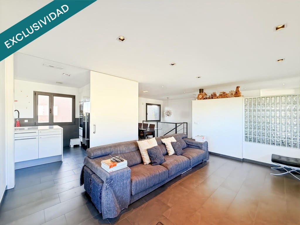 Chalet de 5 habitaciones en Piera en venta con piscina garaje - 550.000 € (Ref: 9530610)