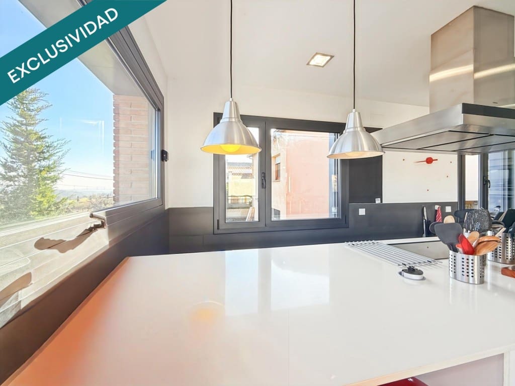 Chalet de 5 habitaciones en Piera en venta con piscina garaje - 550.000 € (Ref: 9530610)