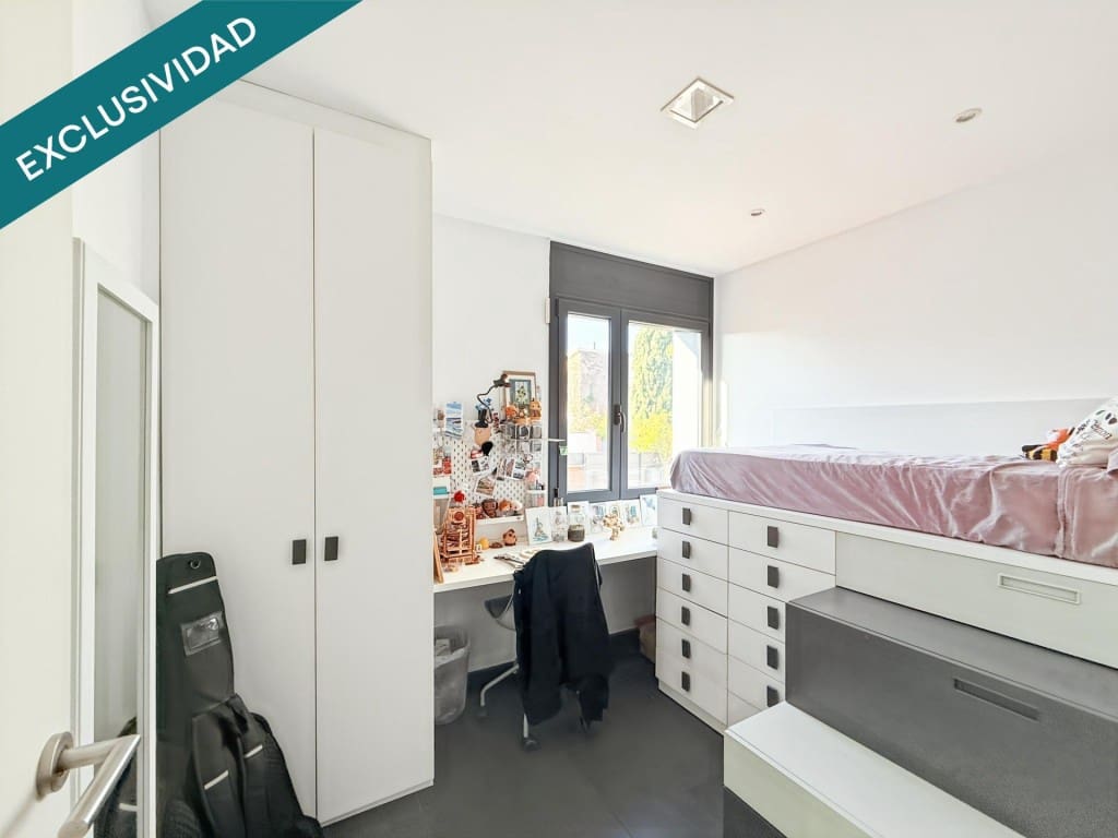 Chalet de 5 habitaciones en Piera en venta con piscina garaje - 550.000 € (Ref: 9530610)