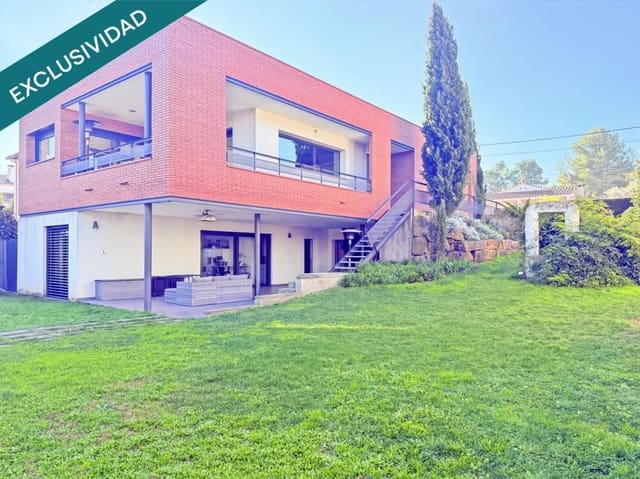 Chalet de 5 habitaciones en Piera en venta con piscina garaje - 550.000 € (Ref: 9530610)