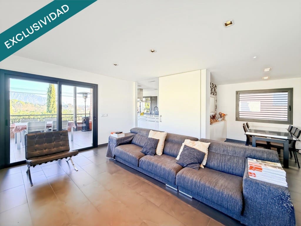 Chalet de 5 habitaciones en Piera en venta con piscina garaje - 550.000 € (Ref: 9530610)