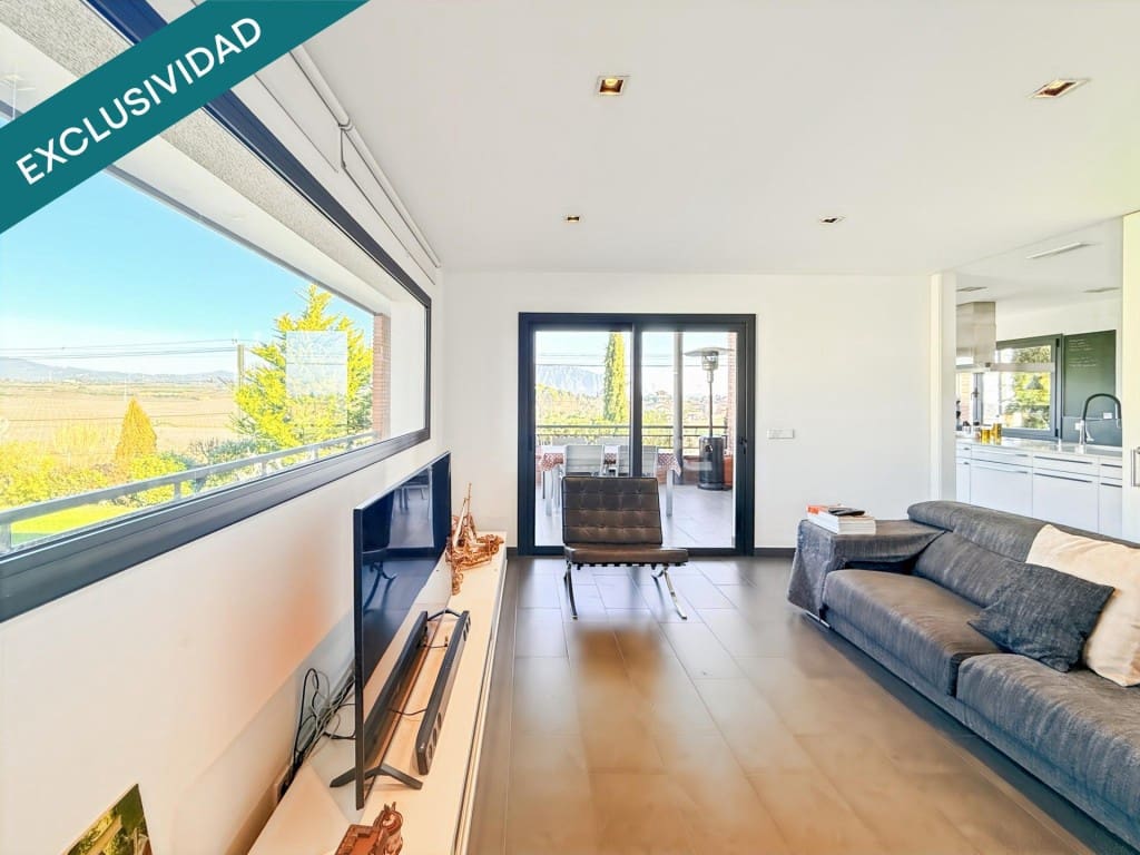 Chalet de 5 habitaciones en Piera en venta con piscina garaje - 550.000 € (Ref: 9530610)