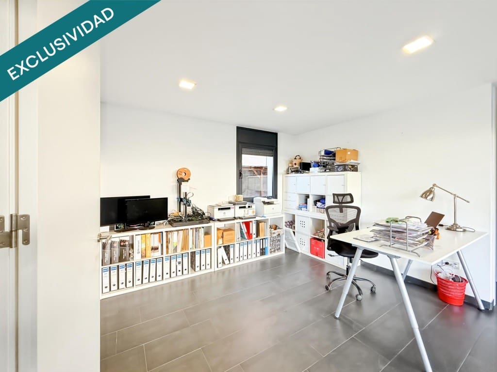 Chalet de 5 habitaciones en Piera en venta con piscina garaje - 550.000 € (Ref: 9530610)