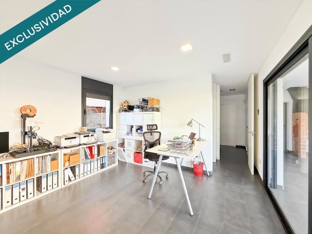 Chalet de 5 habitaciones en Piera en venta con piscina garaje - 550.000 € (Ref: 9530610)