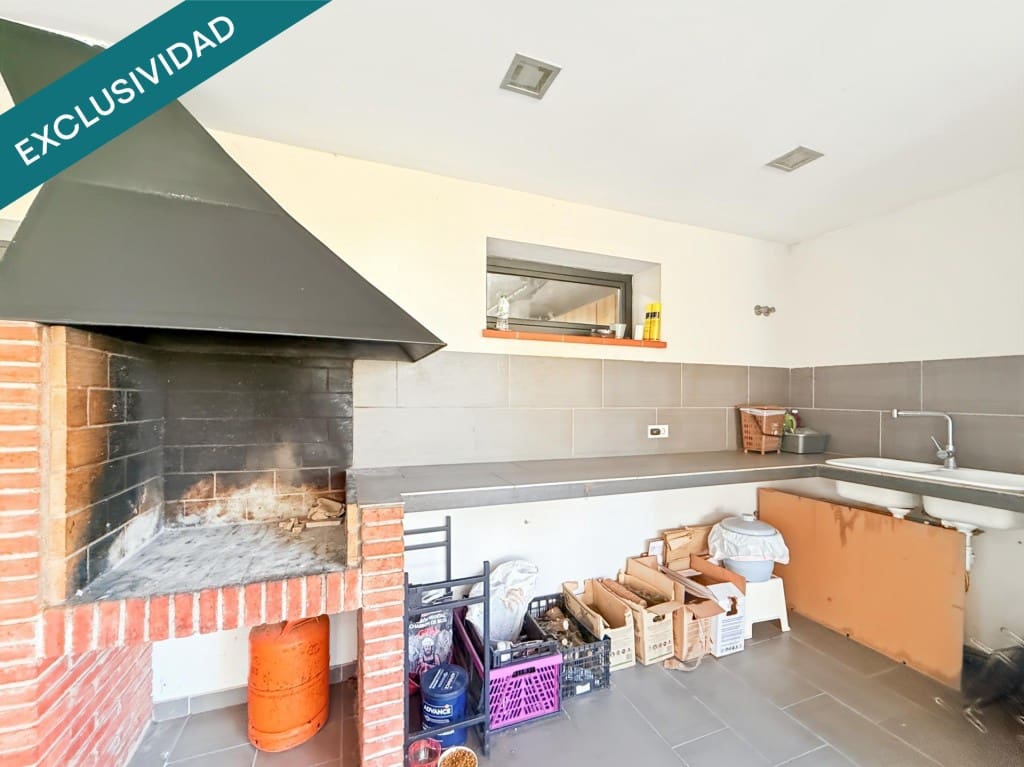 Chalet de 5 habitaciones en Piera en venta con piscina garaje - 550.000 € (Ref: 9530610)