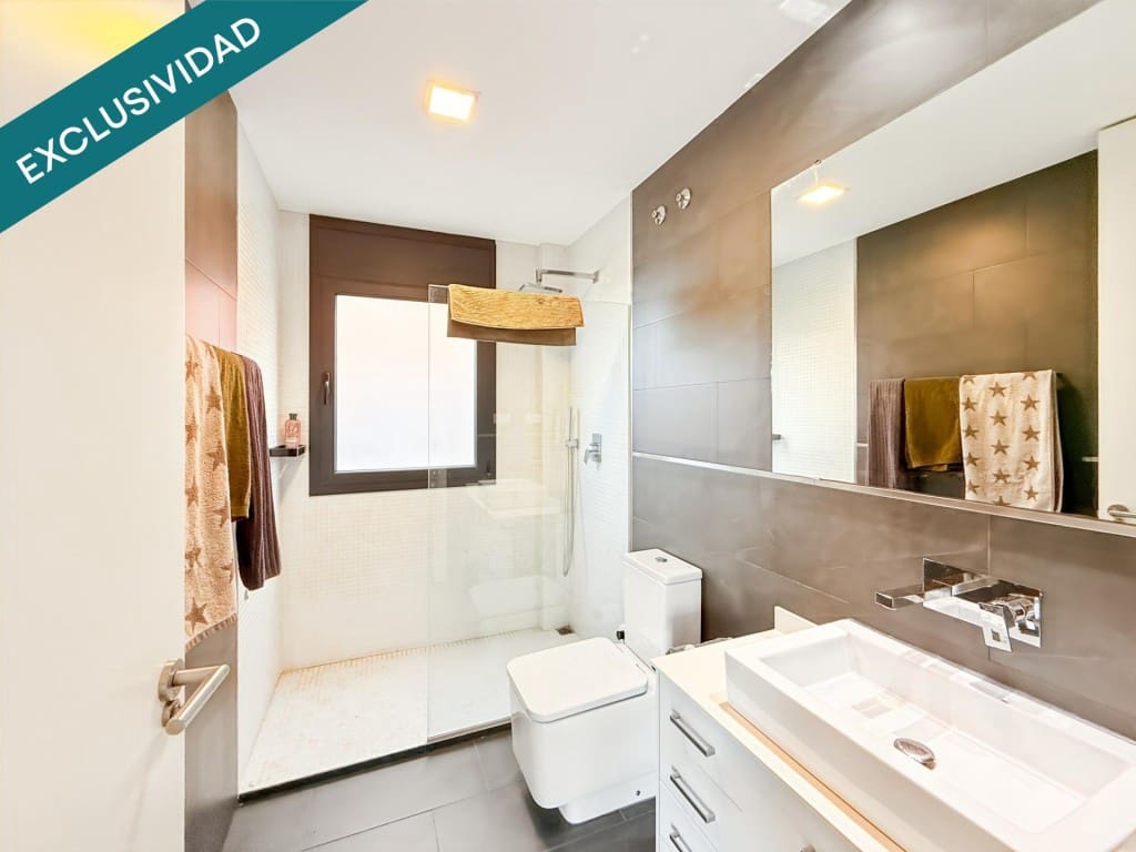 Chalet de 5 habitaciones en Piera en venta con piscina garaje - 550.000 € (Ref: 9530610)