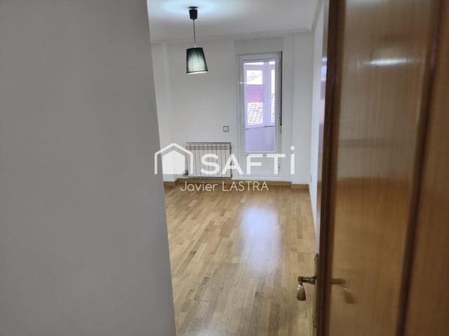 3 Zimmer Apartment zu verkaufen in León Stadt - 150.000 € (Ref: 9530613)